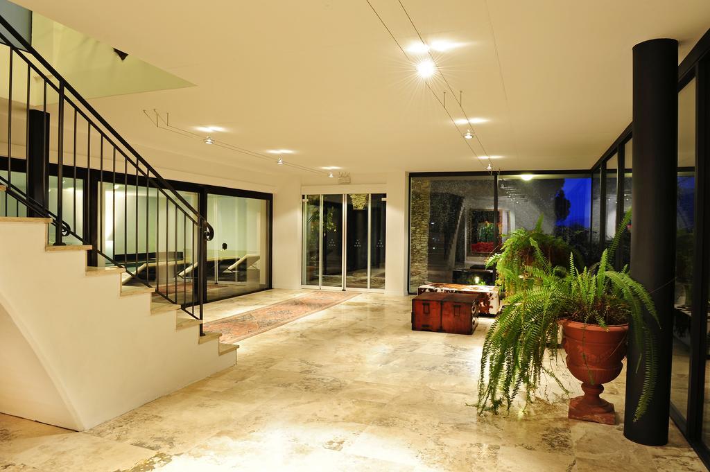 Tivoli Hotel