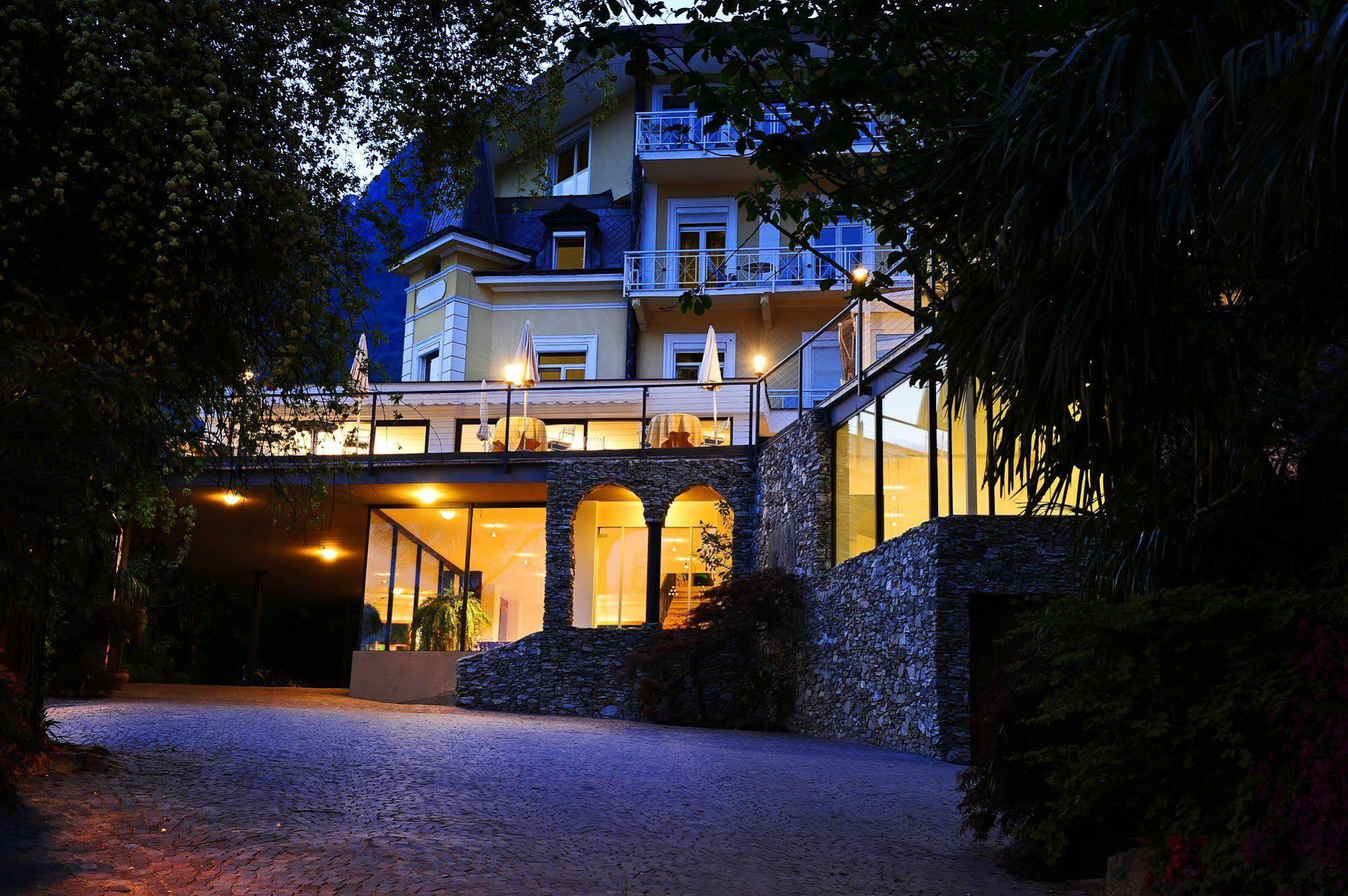 Tivoli Hotel